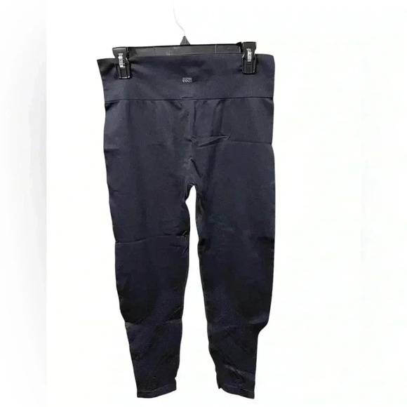 🟣Marika Black Lace Ankle Leggings – Size Large - Picture 3 of 6